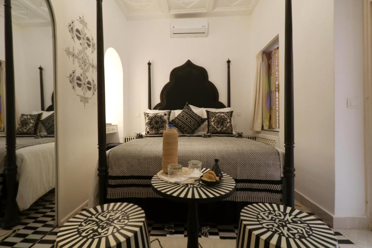 Riad Wazani Square & Spa Marrakesh Chambre photo